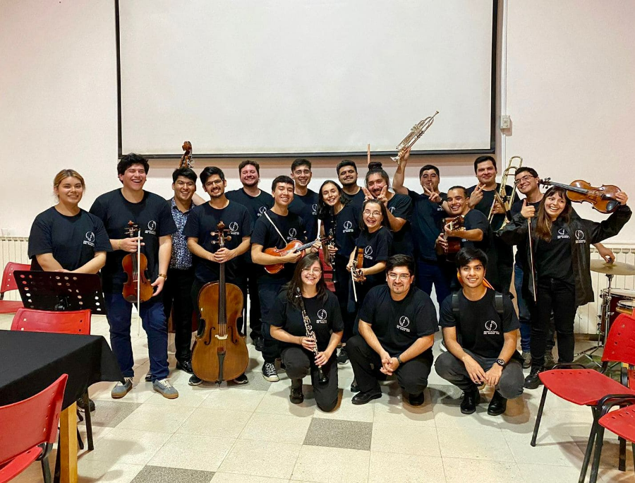 Uniformes para orquesta de la Región del Maule