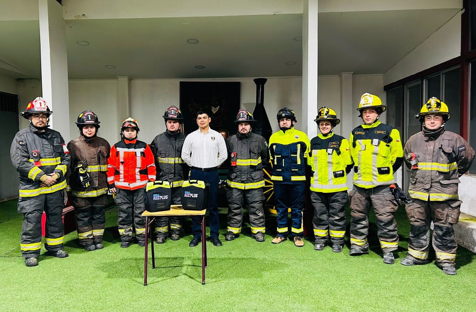 Cuerpo de Bomberos de Linares recibe dos equipos DEA